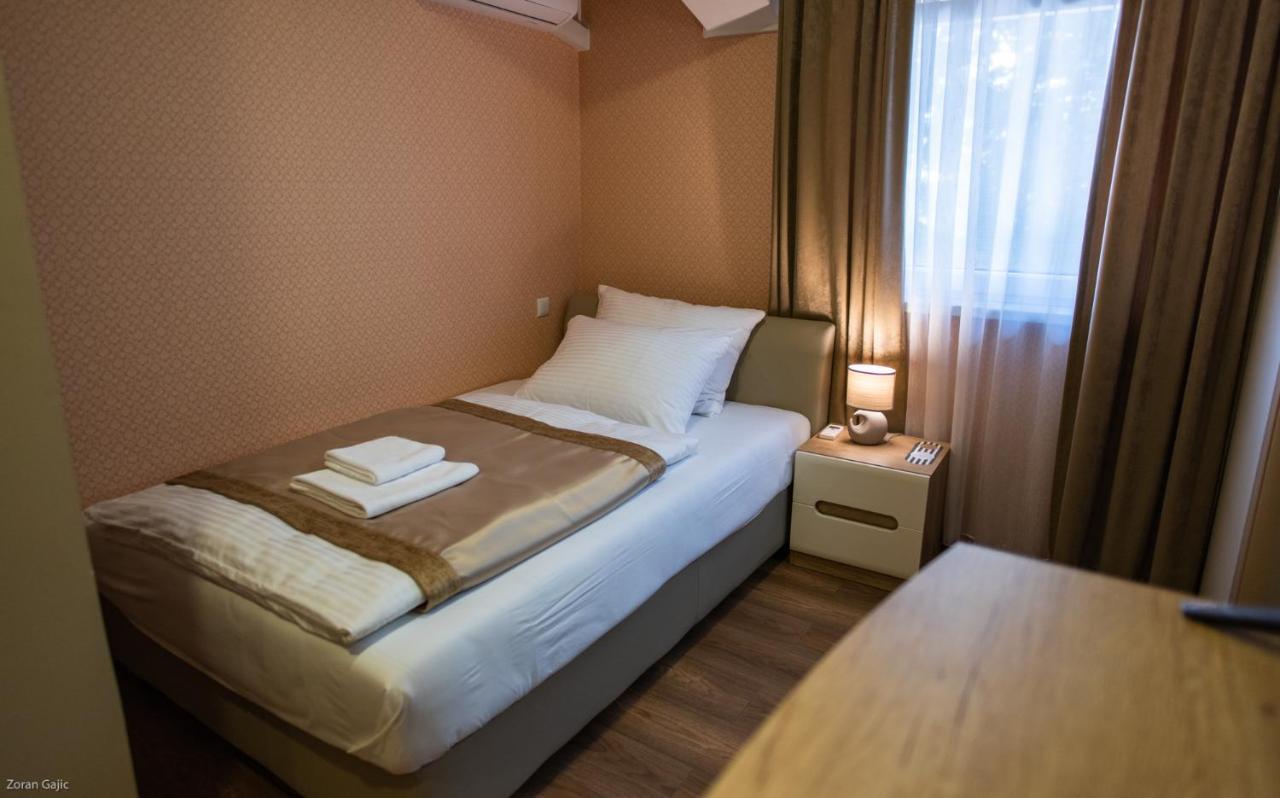 Hotel & Distillery Monogram Gradac  Kültér fotó