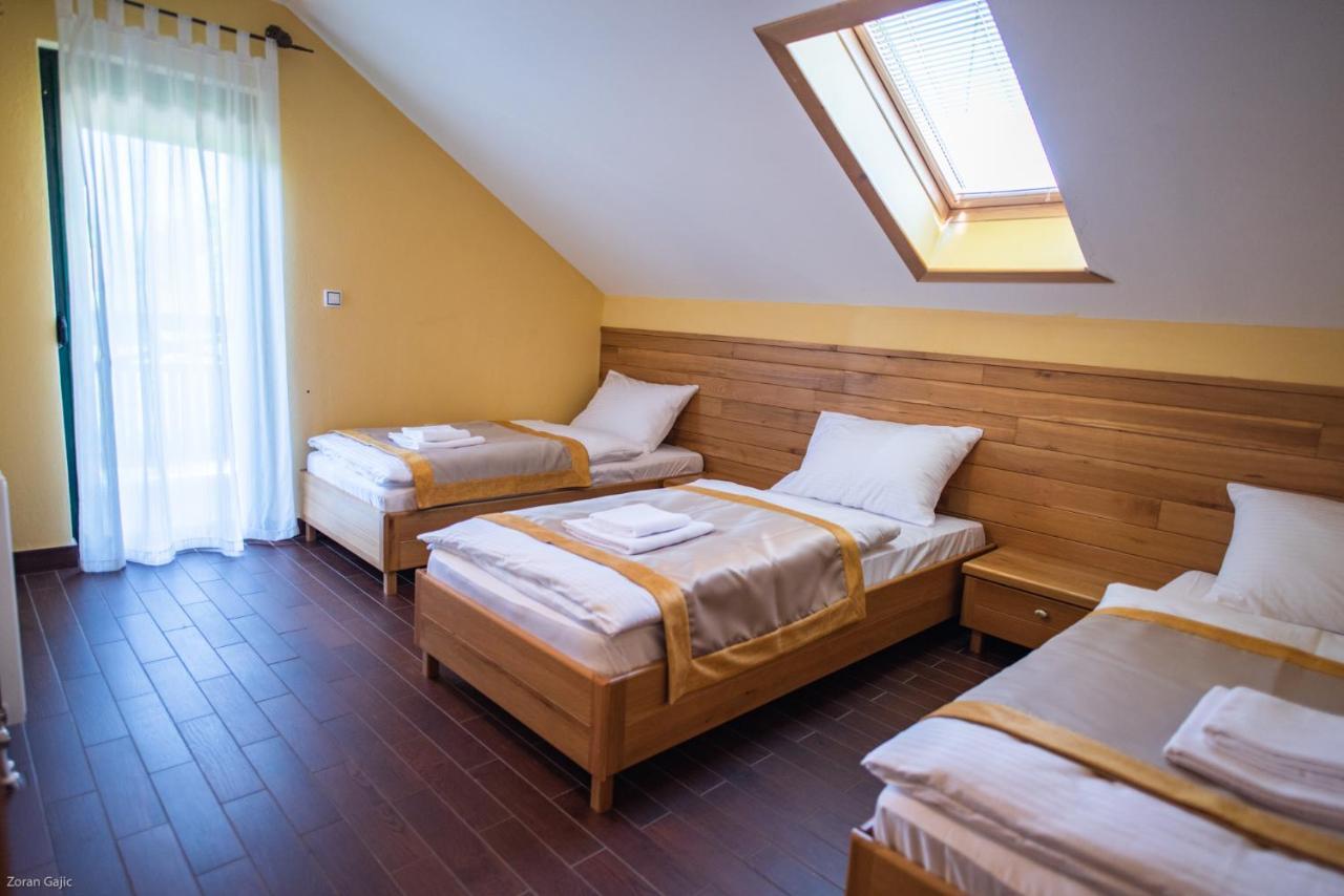 Hotel & Distillery Monogram Gradac  Kültér fotó